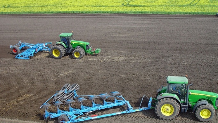 В Липецкой области начинают выпускать полностью отечественный почвоуплотнитель